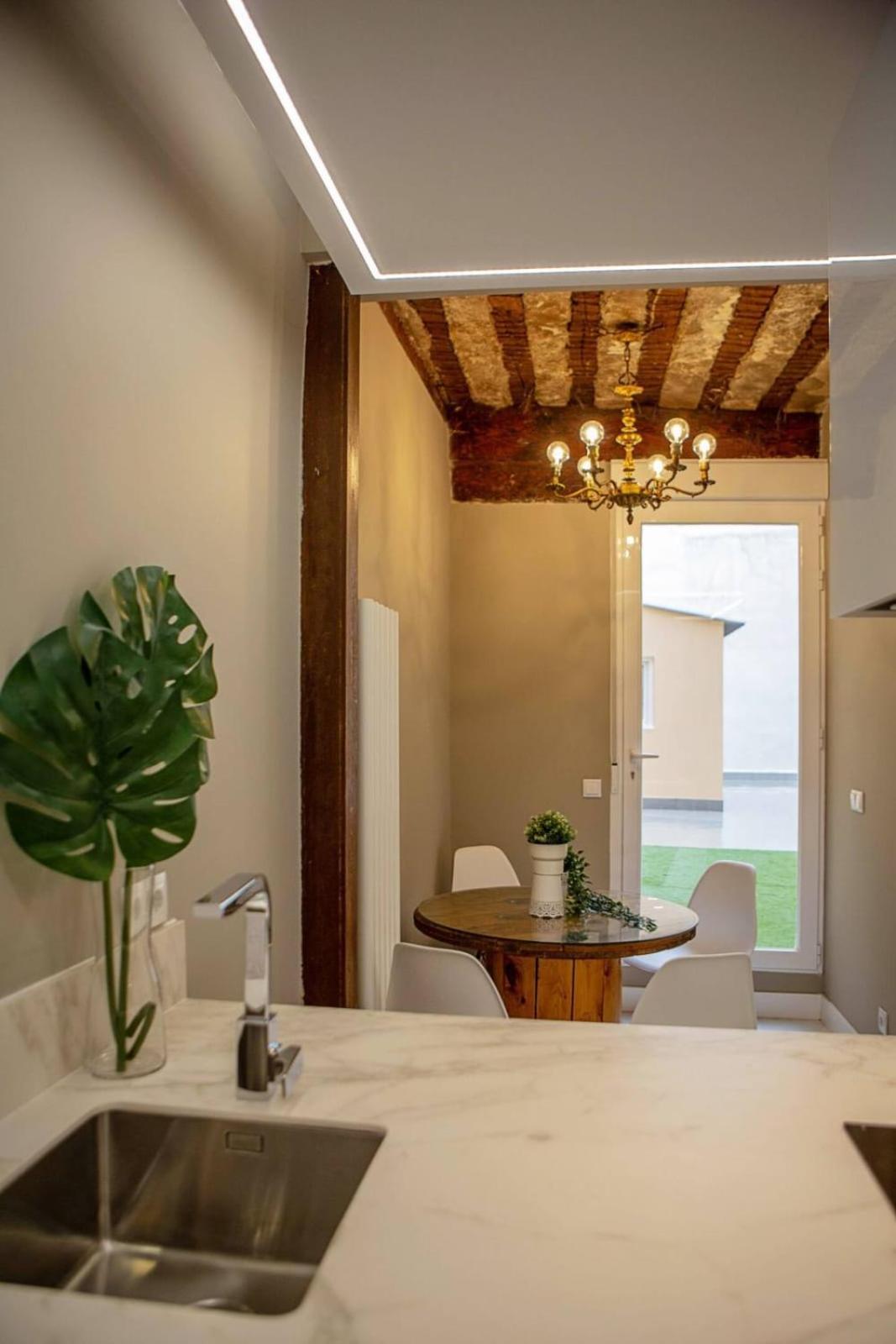 Cozy 2Bed2Bath&Patio W Bedbath In Mdrd'S Center Apartment Madrid Exterior photo